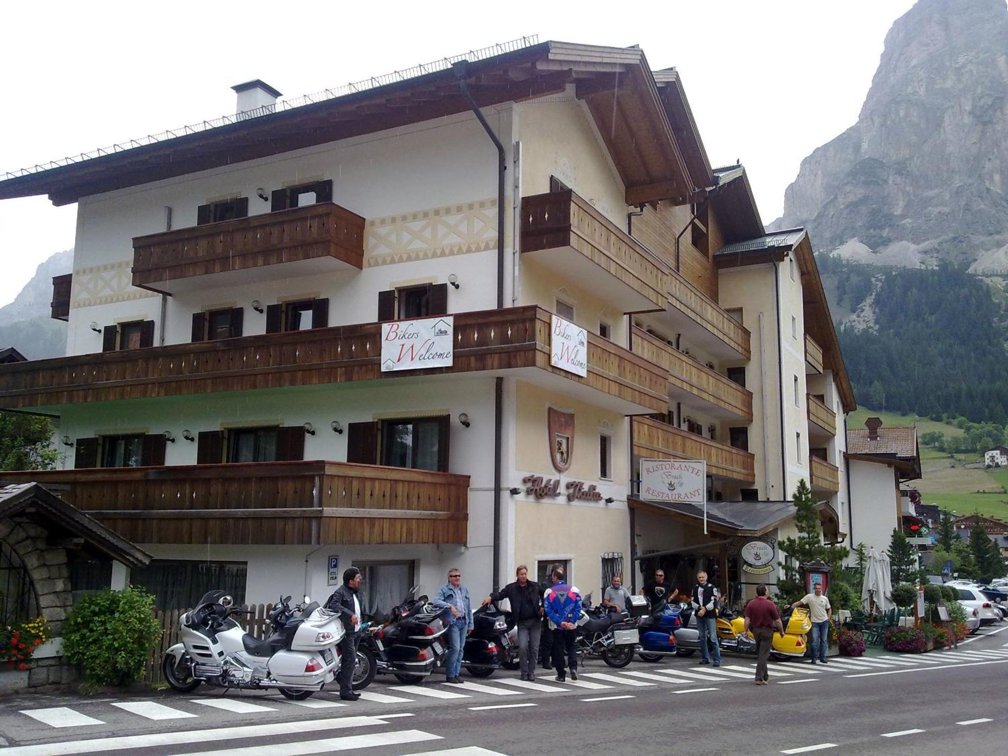 Hotel Italia Corvara In Badia Exterior photo