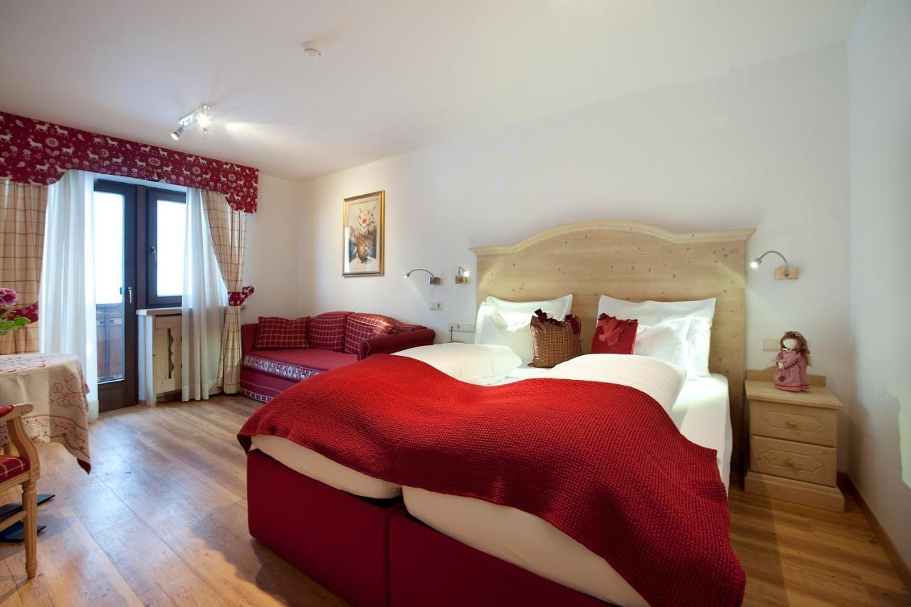 Hotel Italia Corvara In Badia Room photo